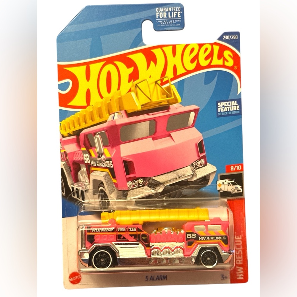 NWT Hot Wheels 5 Alarm HW Rescue - Pink